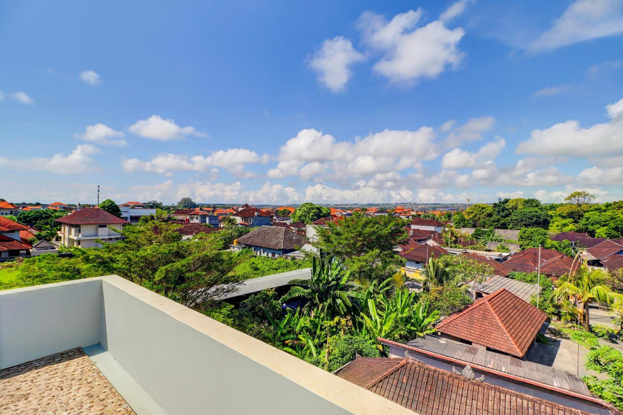 Collection O Bali Near Kedonanan Beach Formerly New Asta Graha Homestay Джимбаран Екстер'єр фото